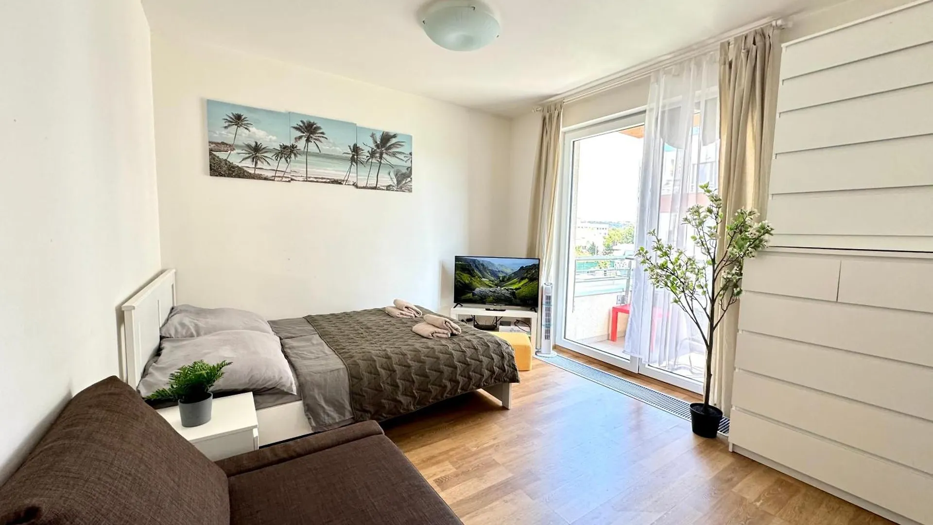 Riverside Premium Apartment Prague