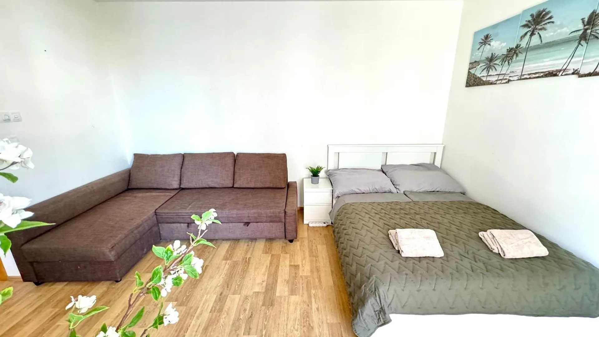 Riverside Premium Apartment Прага